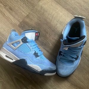 Baby Blue, Size 4Y Jordan retro 4, no box